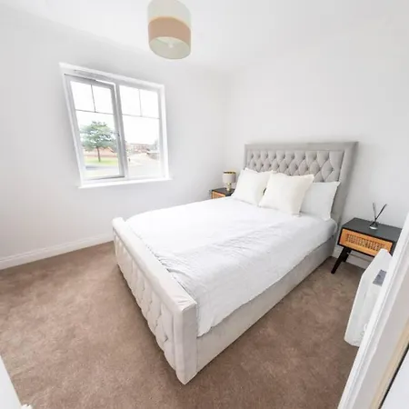 Peach - Location - Free Parking, Self-check-in, Fast Wifi, Smarttv With Netflix By Yoko Redcar