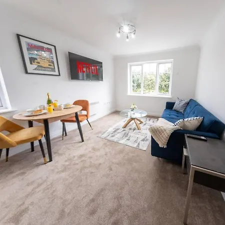 Peach - Location - Free Parking, Self-check-in, Fast Wifi, Smarttv With Netflix By Yoko Daire *